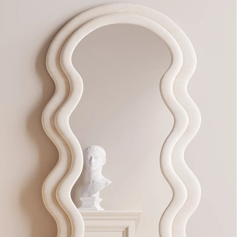 Organic Modern Wavy Mirror - Takengon